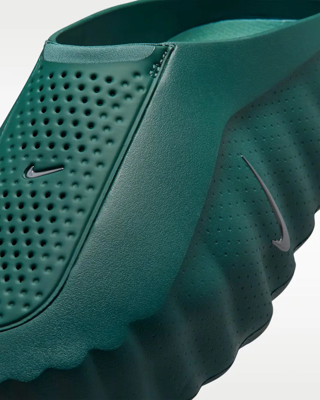 Nike Mind 001 Mineral Slate — vue trois quarts avant