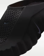 Nike Mind 001 Noir Hyper Cramoisi — vue arrière talon