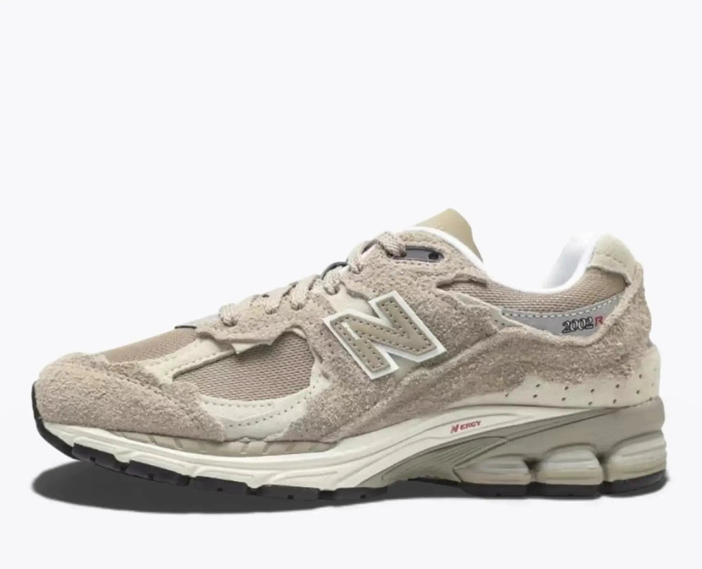 New Balance NB 2002R Protection Beige running shoe