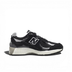 New Balance NB 2002R Protection - Black and Grey New Balance