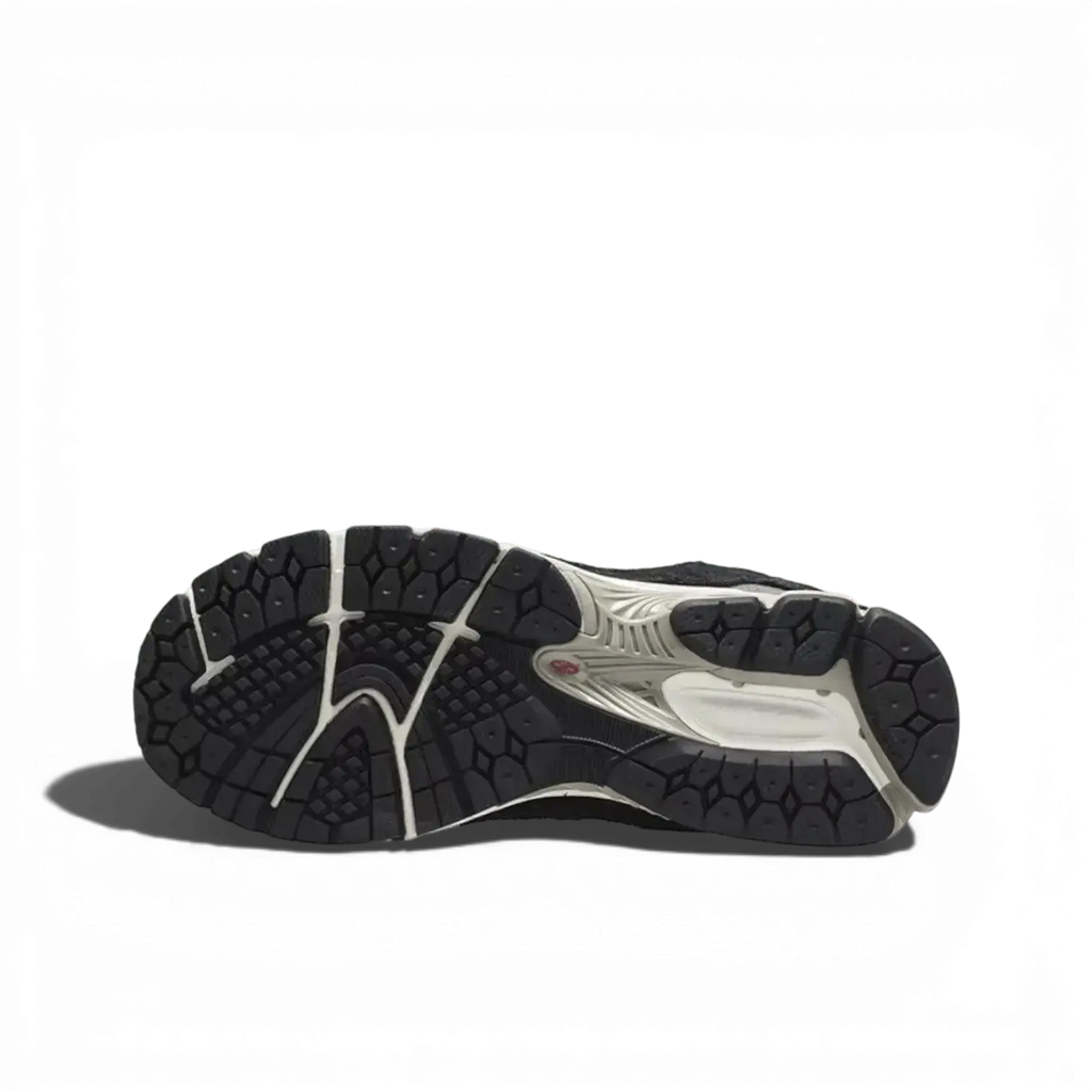 New Balance NB 2002R Protection - Black and Grey New Balance