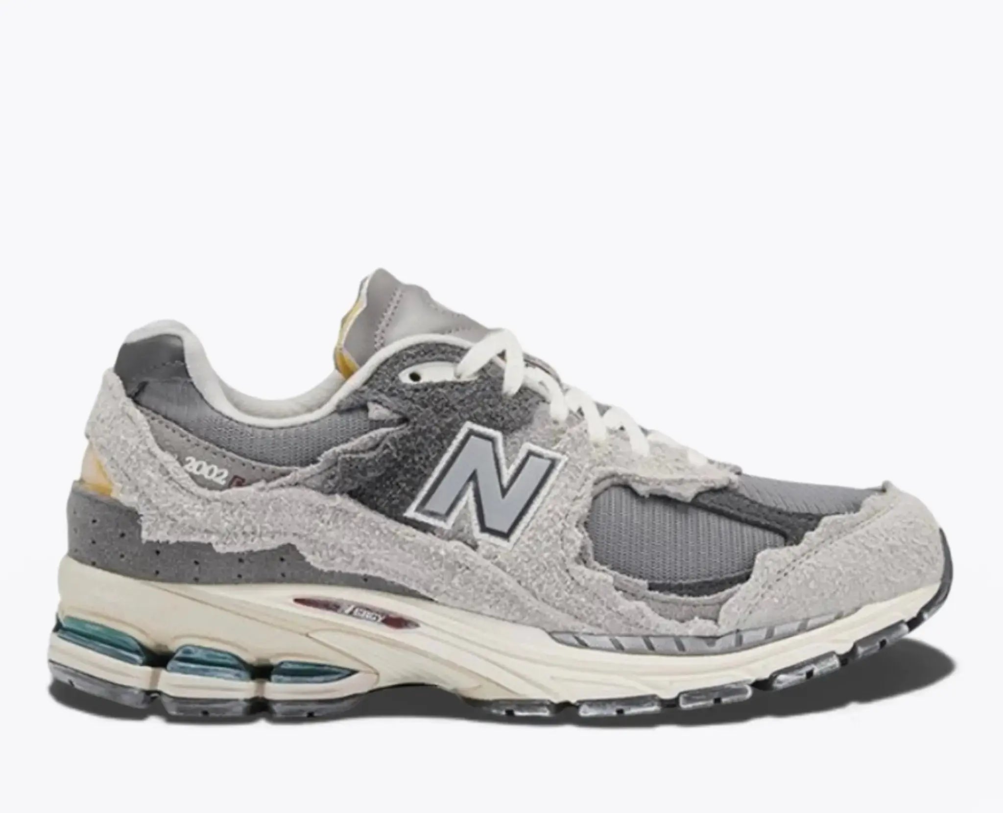 New Balance NB 2002R Protection Grey running shoe