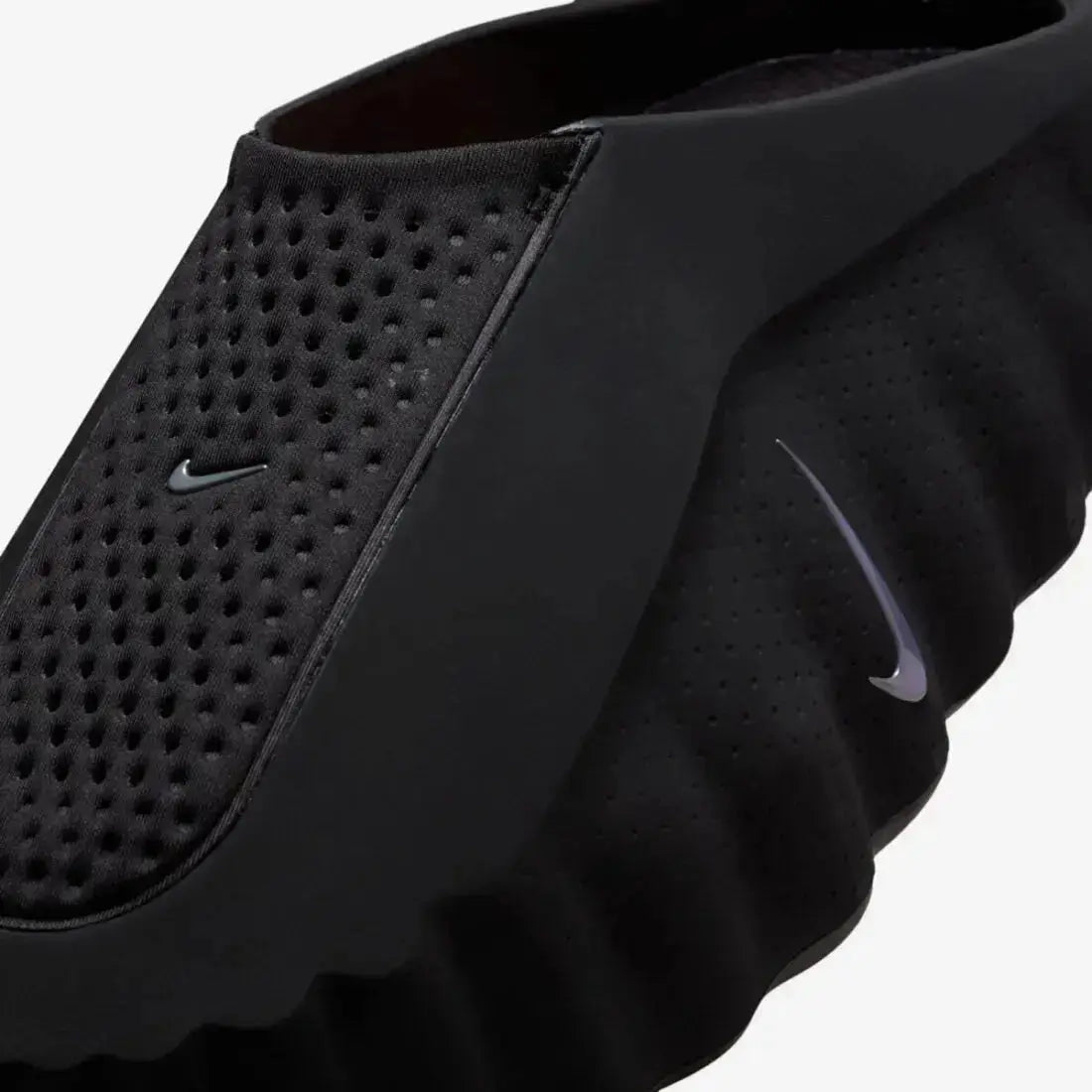 Nike Mind 001 Black Hyper Crimson Nike