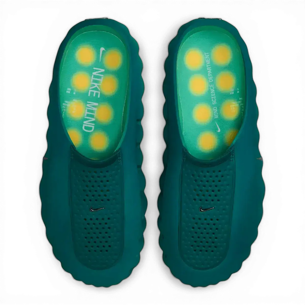 Nike Mind 001 Geode Teal Light Mint — vue trois quarts avant