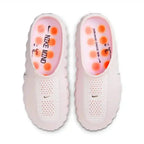 Nike Mind 001 Rose Perle — vue arrière talon Pearl Pink