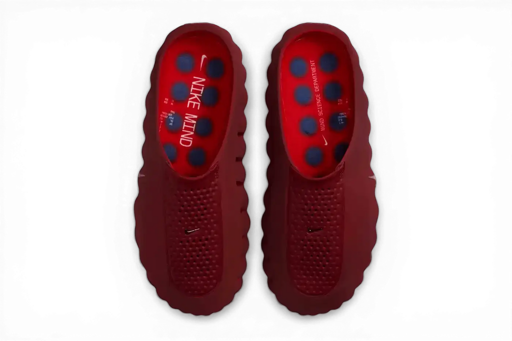 Nike Mind 001 Team Red — vue arrière talon rouge sport