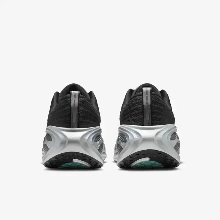 Nike Vomero Plus Anthracite Cannon White Silver Nike