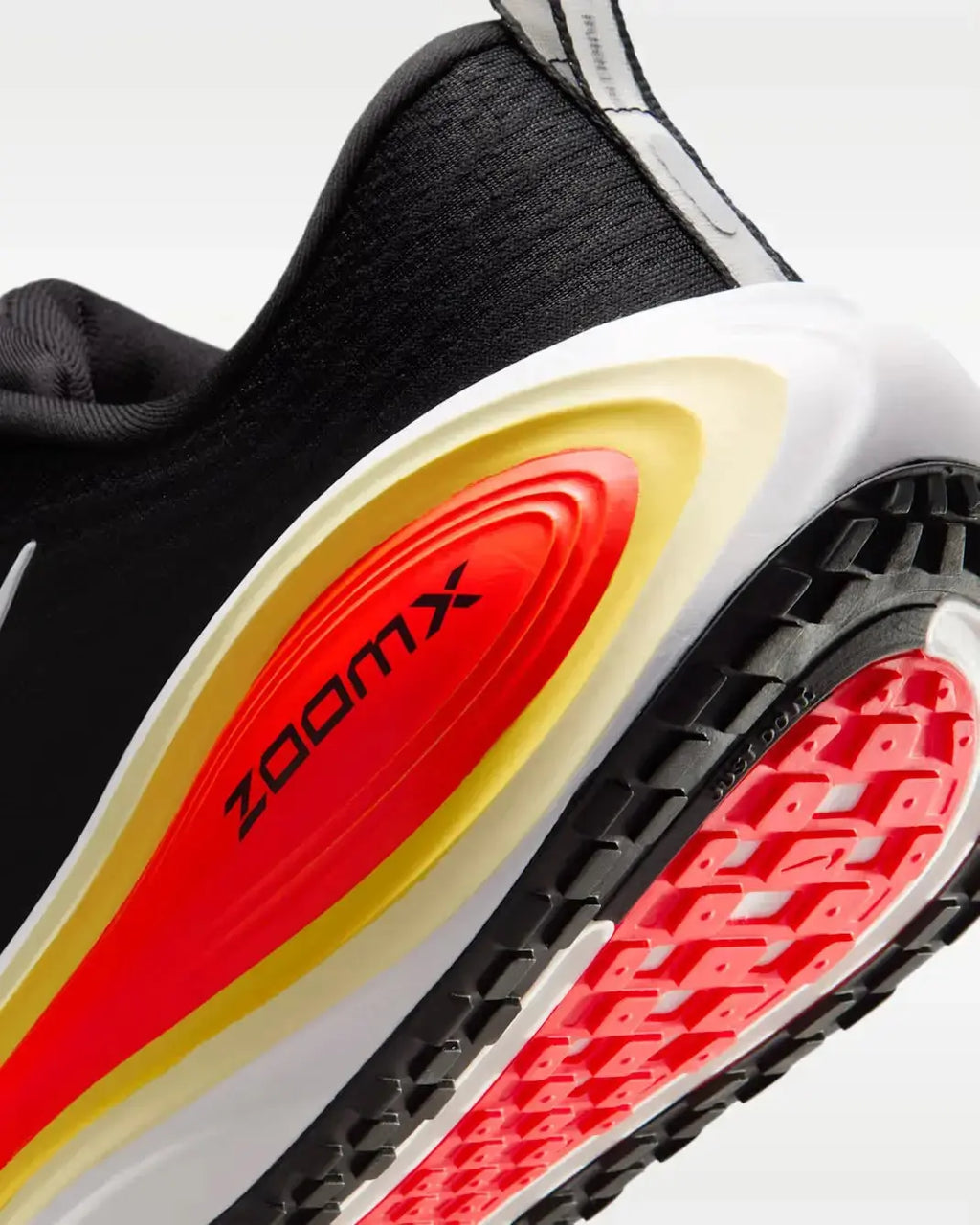 Nike Vomero Plus Black Bright Crimson Nike