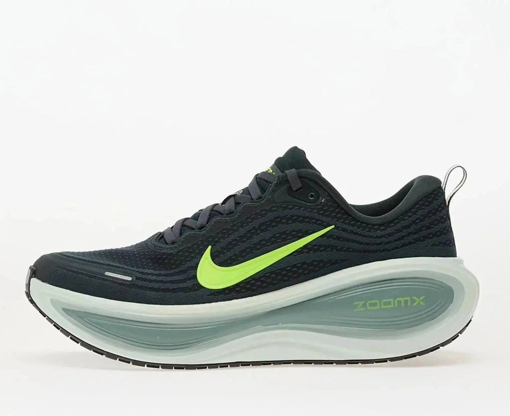 Nike Vomero Plus Seaweed Cannon Green running shoe