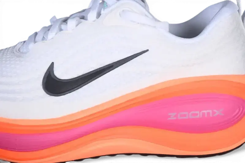 Nike Vomero Plus White Fire Pink Nike