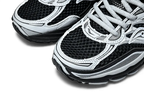 Saucony OG ProGrid Omni 9 Black Silver – Retro Runner Saucony