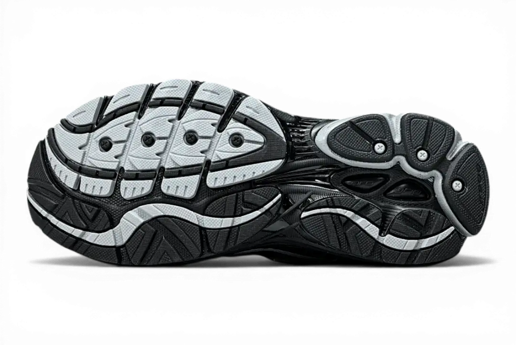 Saucony OG ProGrid Omni 9 Black Silver – Retro Runner Saucony