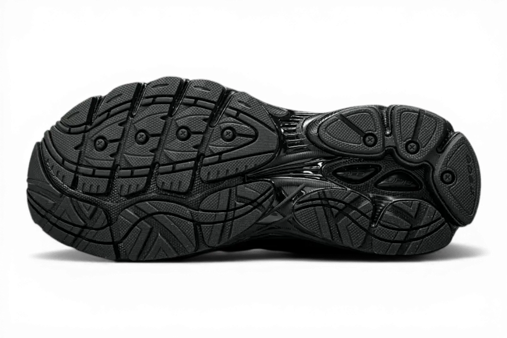 Saucony ProGrid Omni 9 Armor Black – Retro Runner Saucony
