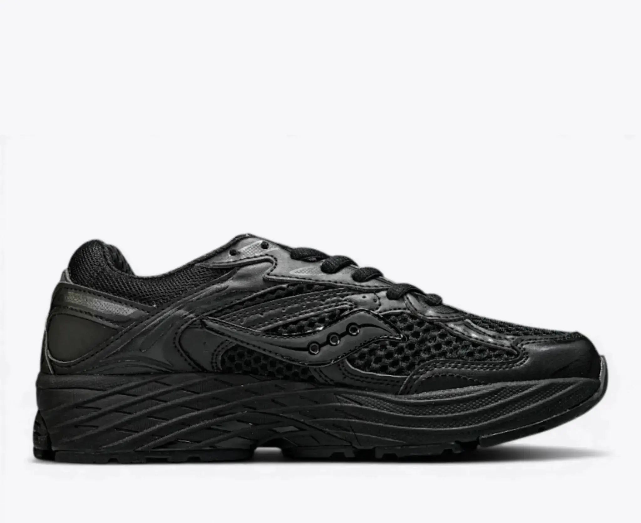 Saucony ProGrid Omni 9 Armor Black retro running shoe